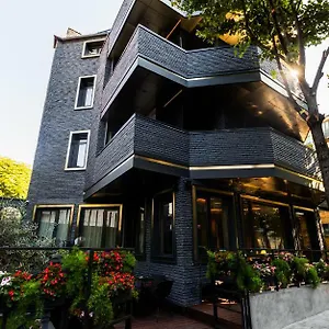 **** Hotel La Boutique Albania